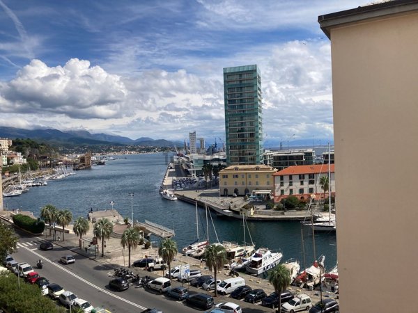 appartamento in vendita a Savona