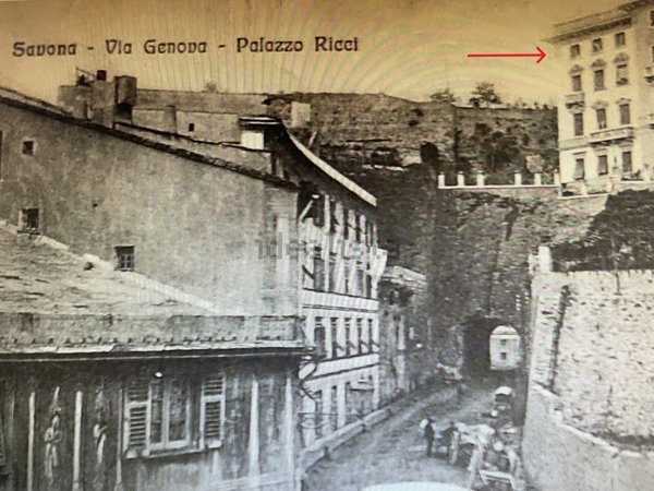 appartamento in vendita a Savona in zona Centro Storico