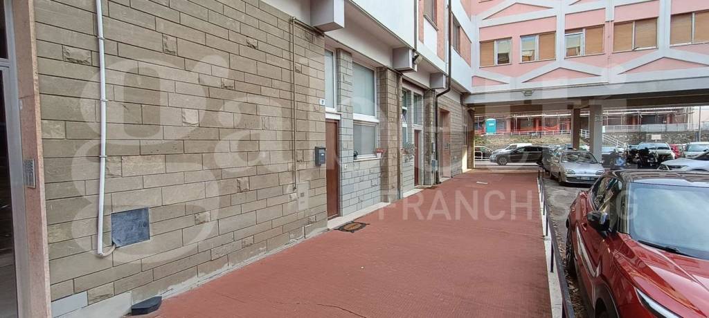appartamento in vendita a Savona