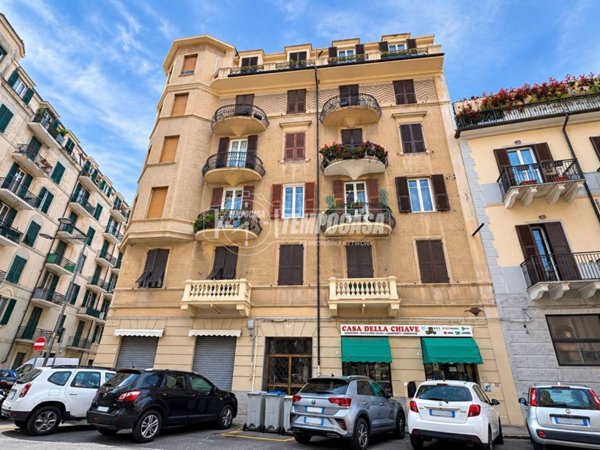 appartamento in vendita a Savona in zona Centro Storico