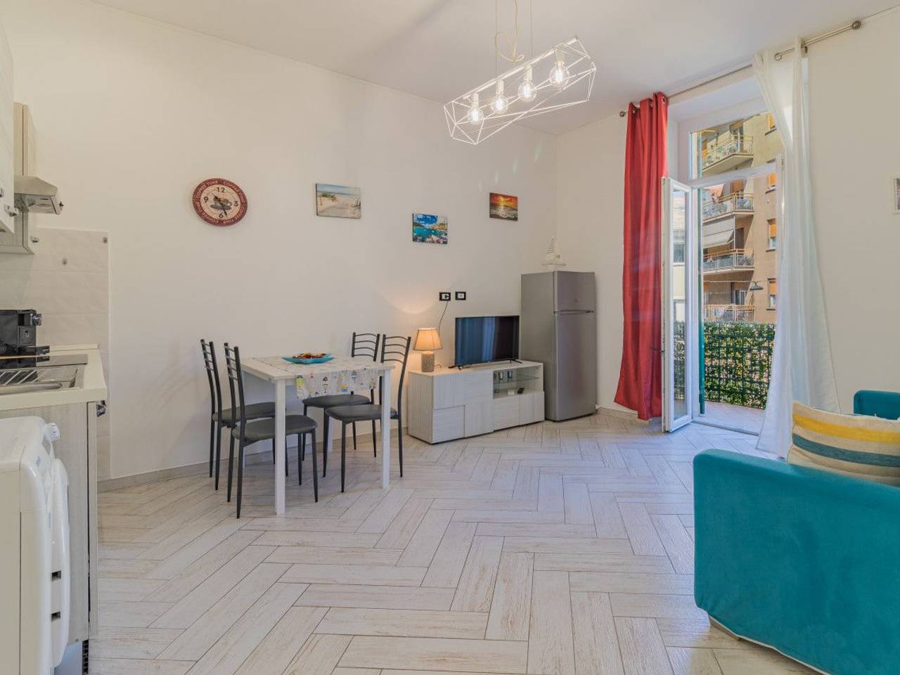 appartamento in vendita a Savona in zona Madonna del Monte