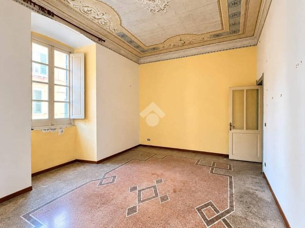 appartamento in vendita a Savona in zona Centro Storico