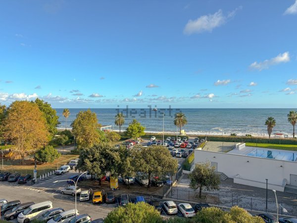 appartamento in vendita a Savona in zona Centro Storico