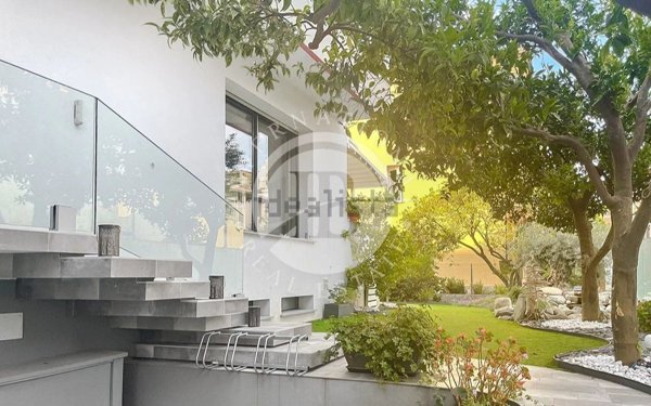 casa indipendente in vendita a Spotorno