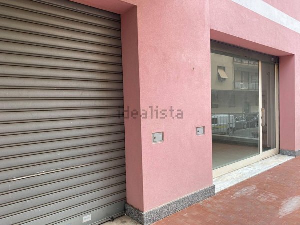 ufficio in vendita a Spotorno in zona Prelo