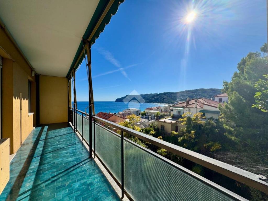 appartamento in vendita a Spotorno