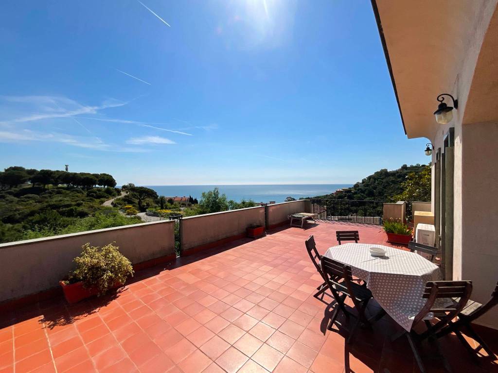 appartamento in vendita a Spotorno