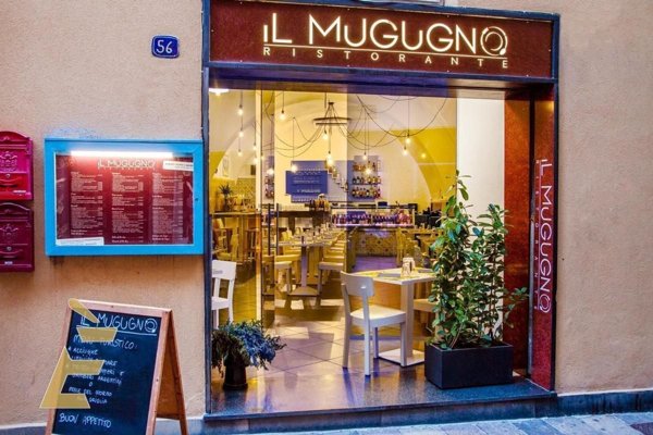 locale commerciale in vendita a Spotorno