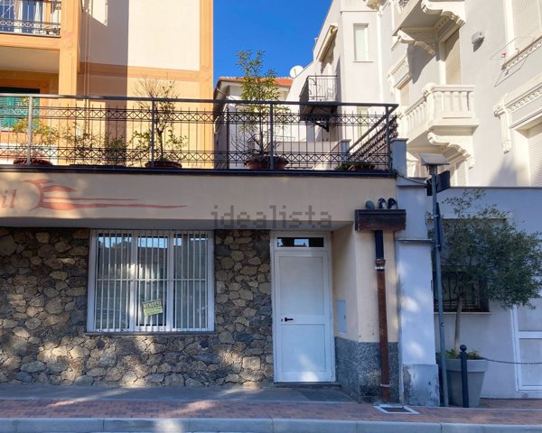 ufficio in vendita a Spotorno