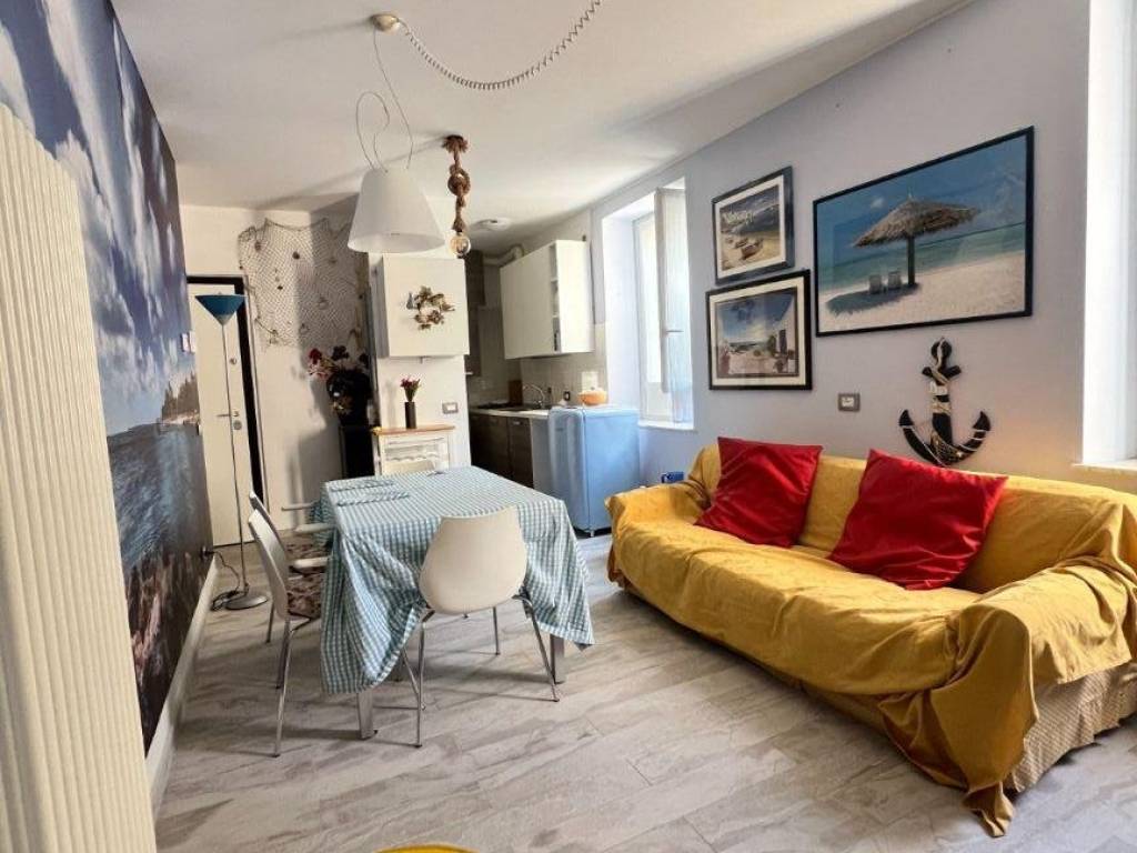 appartamento in vendita a Spotorno