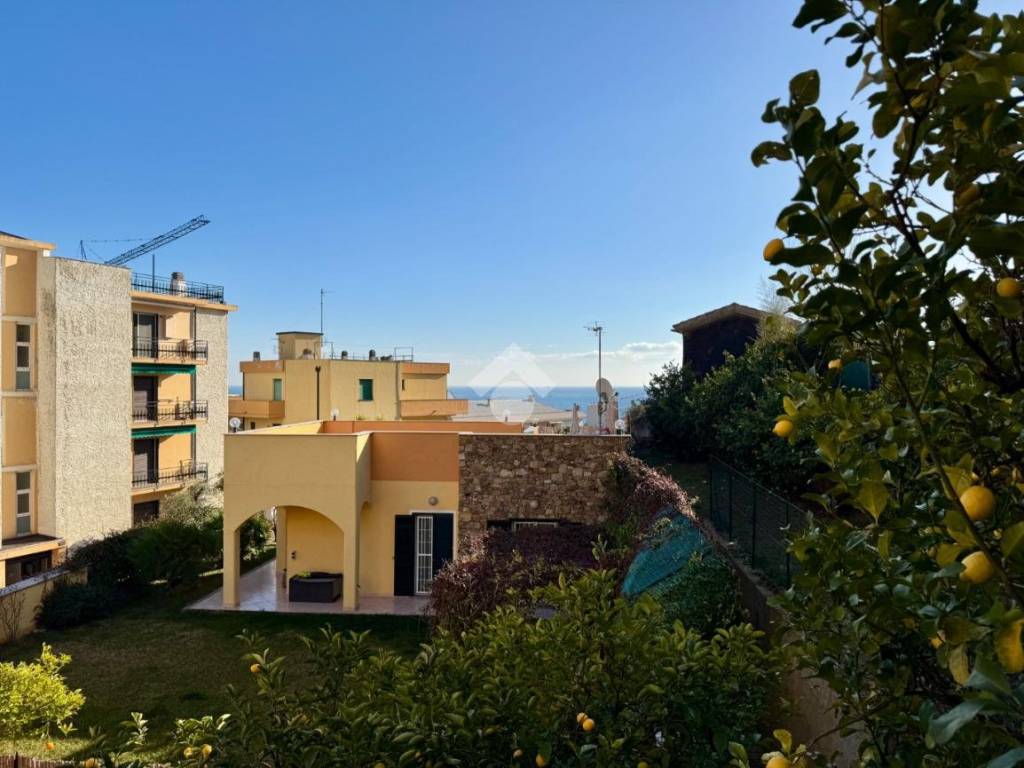 appartamento in vendita a Spotorno