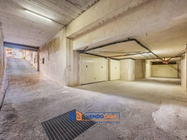 negozio in vendita a Spotorno