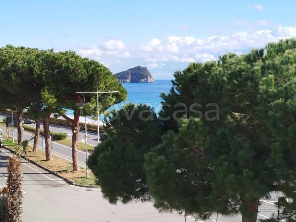 appartamento in vendita a Spotorno in zona Prelo