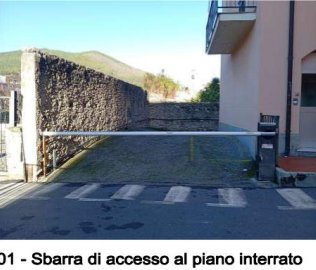 casa indipendente in vendita a Spotorno