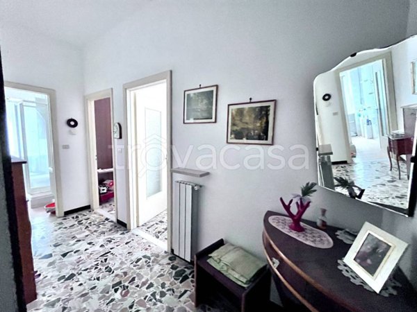 appartamento in vendita a Spotorno in zona Prelo