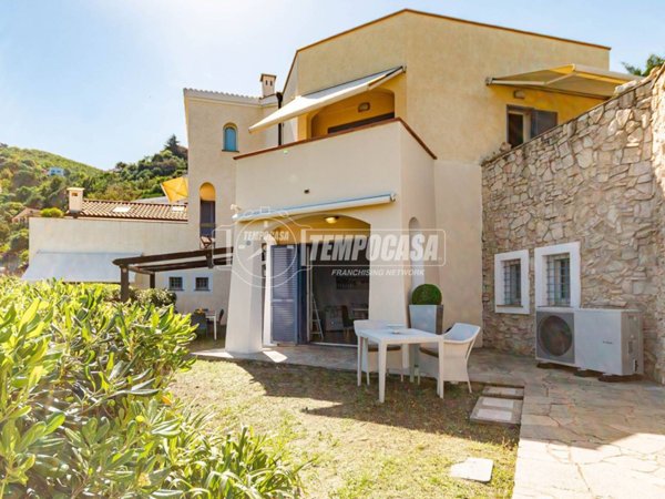 appartamento in vendita a Spotorno in zona Prelo