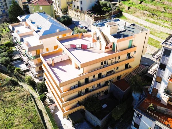 appartamento in vendita a Spotorno in zona Prelo