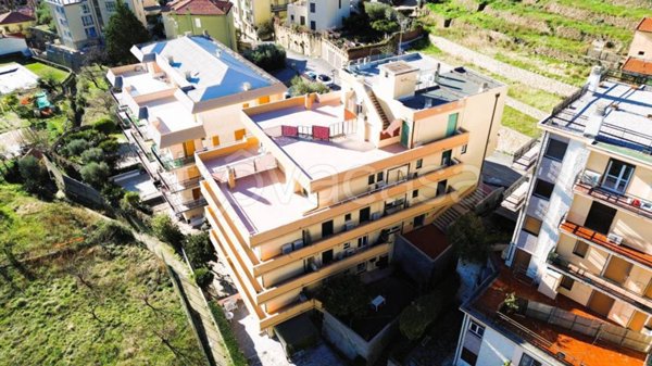 appartamento in vendita a Spotorno in zona Prelo