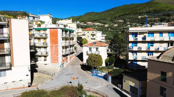 appartamento in vendita a Spotorno in zona Prelo