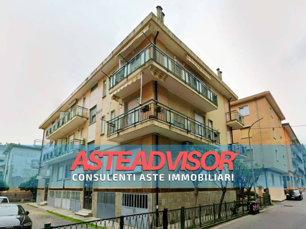 appartamento in vendita a Spotorno in zona Prelo