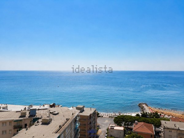 appartamento in vendita a Spotorno in zona Prelo