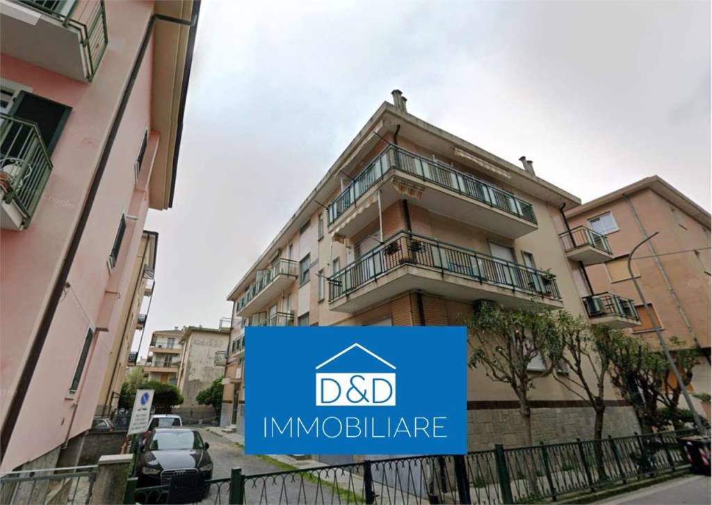 appartamento in vendita a Spotorno in zona Prelo