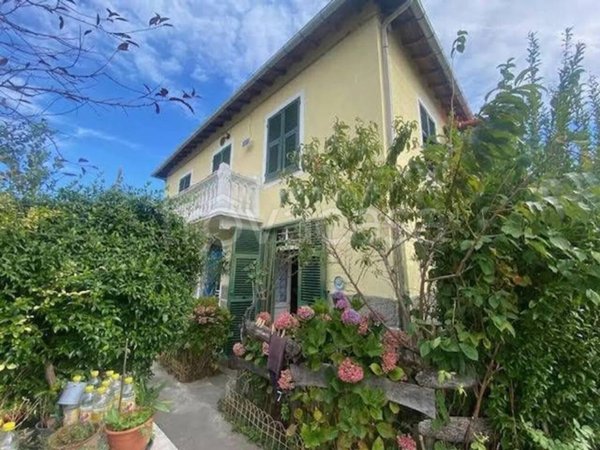 casa indipendente in vendita a Stella