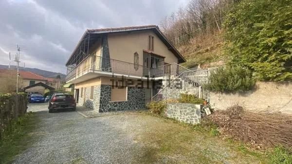 casa indipendente in vendita a Stella