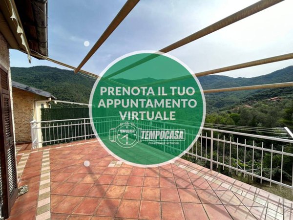 casa indipendente in vendita a Stellanello