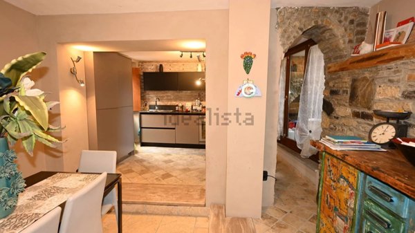 casa indipendente in vendita a Stellanello