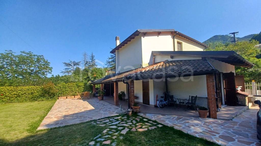 casa indipendente in vendita a Stellanello