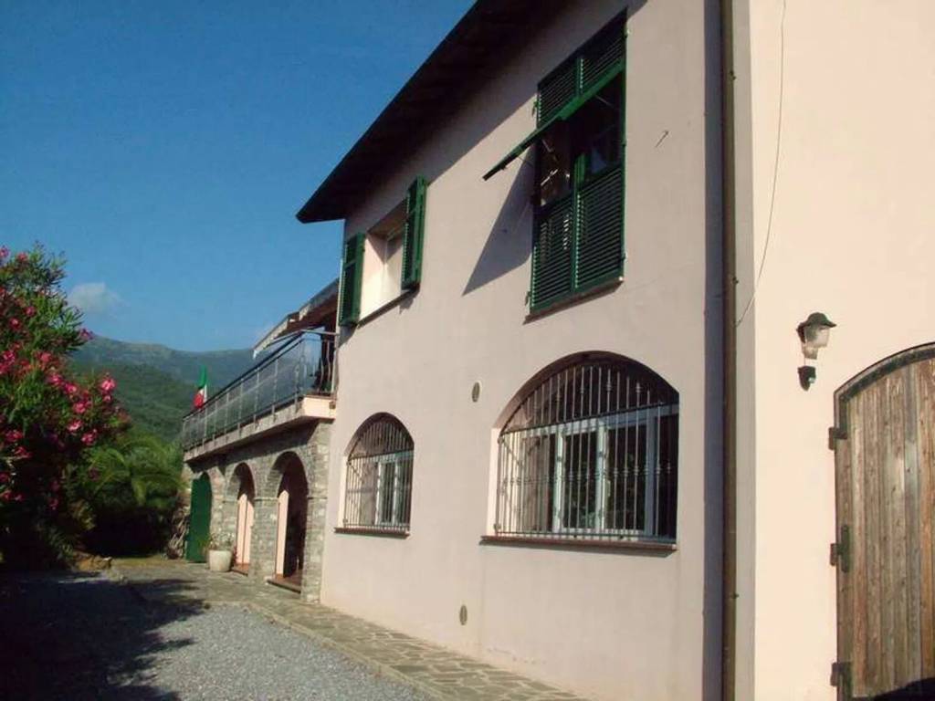 casa indipendente in vendita a Stellanello