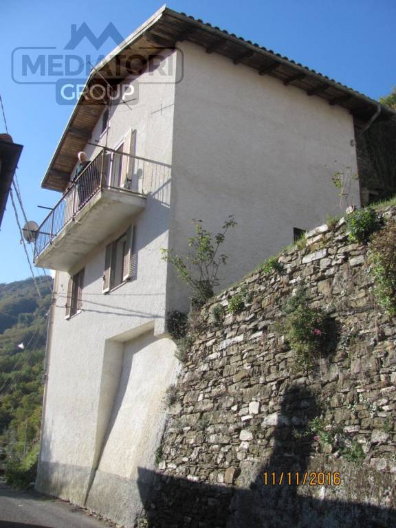 appartamento in vendita a Testico in zona Ginestro