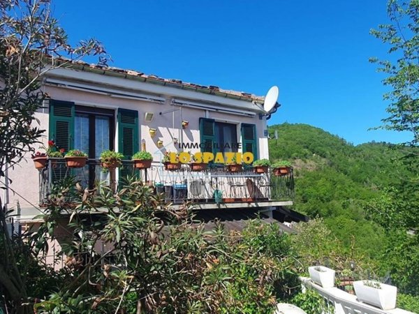 casa indipendente in vendita a Testico