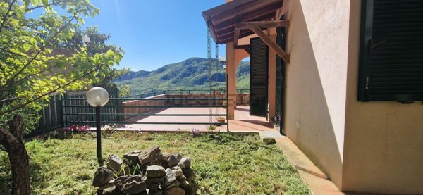 appartamento in vendita a Testico