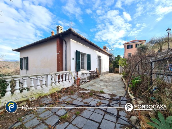 casa indipendente in vendita a Testico