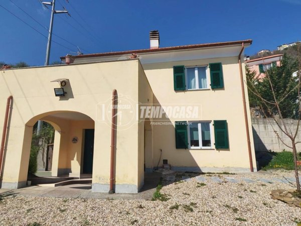 casa indipendente in vendita a Testico