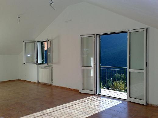 casa indipendente in vendita a Testico