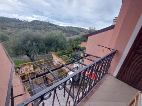 appartamento in vendita a Toirano