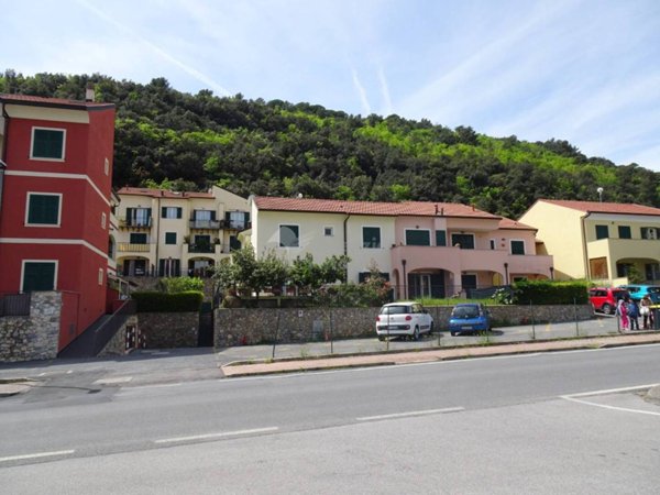 appartamento in vendita a Toirano