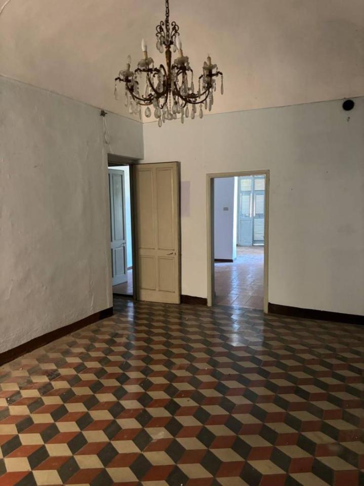casa indipendente in vendita a Toirano