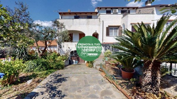 casa indipendente in vendita a Toirano