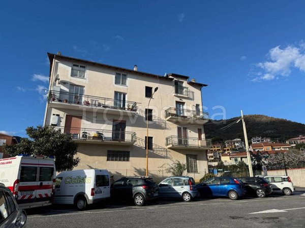 appartamento in vendita a Toirano