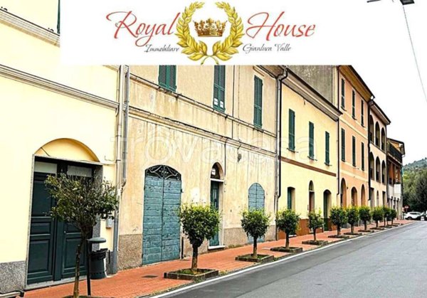 appartamento in vendita a Toirano