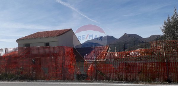 casa indipendente in vendita a Tovo San Giacomo in zona Bardino Nuovo