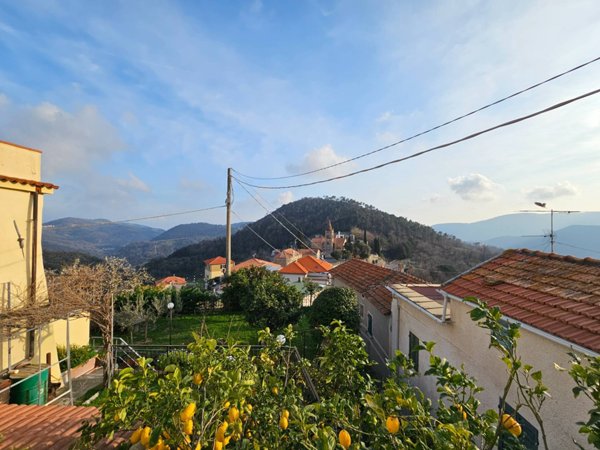 appartamento in vendita a Tovo San Giacomo in zona Bardino Vecchio