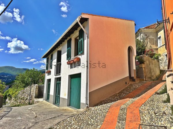 appartamento in vendita a Tovo San Giacomo