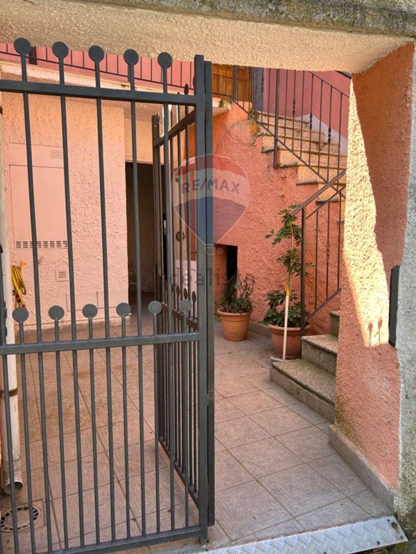 casa semindipendente in vendita a Tovo San Giacomo