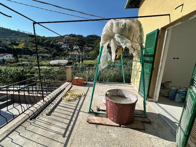casa indipendente in vendita a Tovo San Giacomo