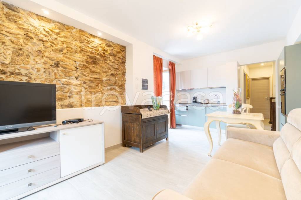 appartamento in vendita a Tovo San Giacomo